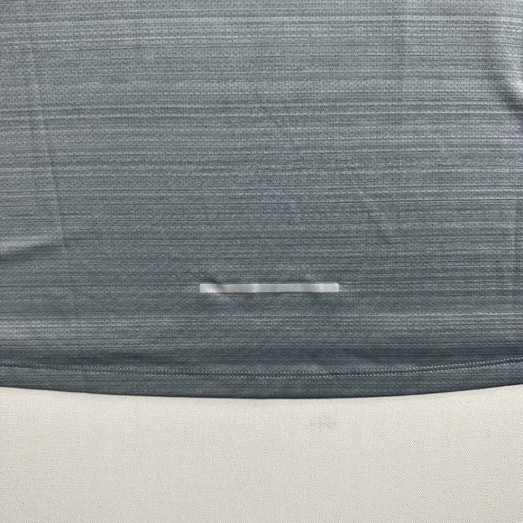 Nike Running Shirt Mens Size XL Gray Breathable Active Athletic Gym CU326-084 - Picture 6 of 9